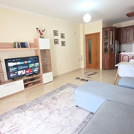 Erin Apartments Vlorë 外观 照片
