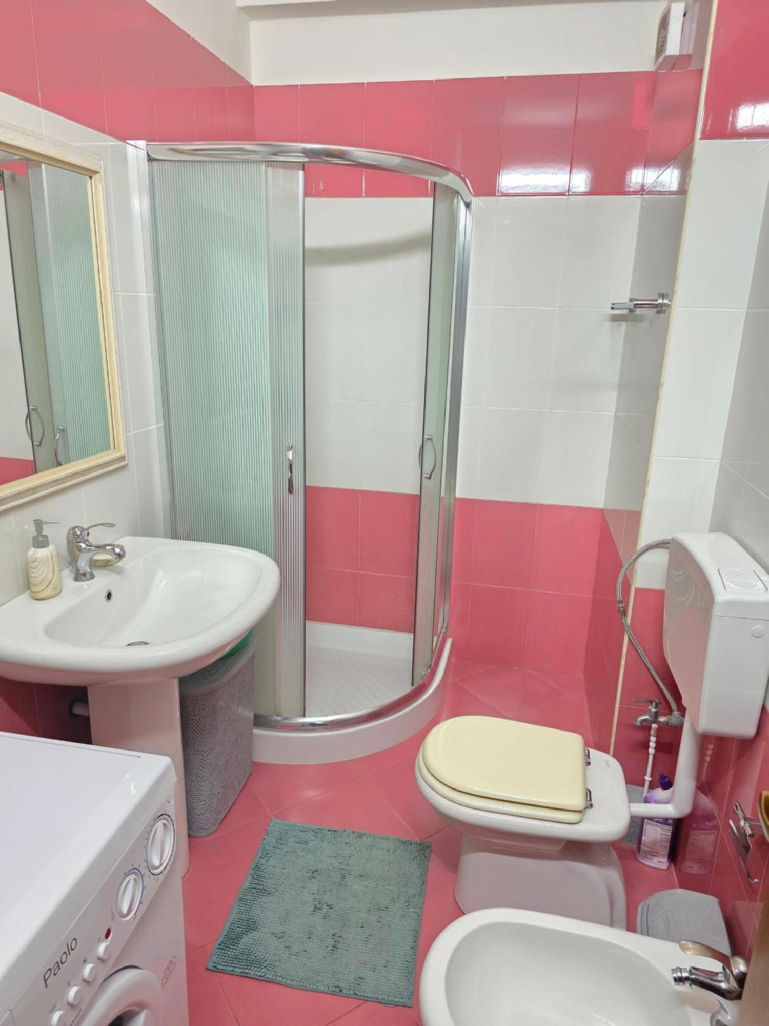 Erin Apartments Vlorë 外观 照片